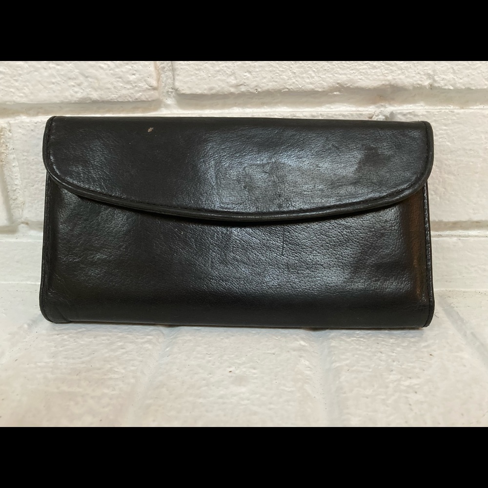 Vintage Coach Black Leather tri-fold wallet